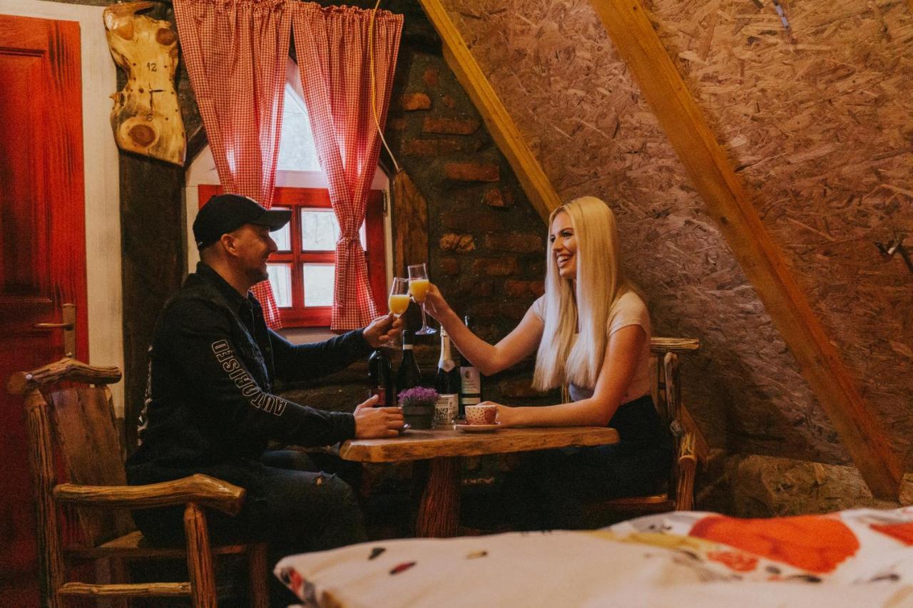Etno Village Dolina Srece Vitez Eksteriør billede
