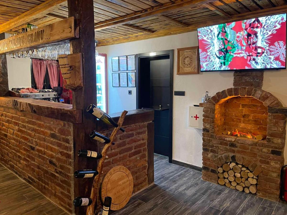 Etno Village Dolina Srece Vitez Eksteriør billede